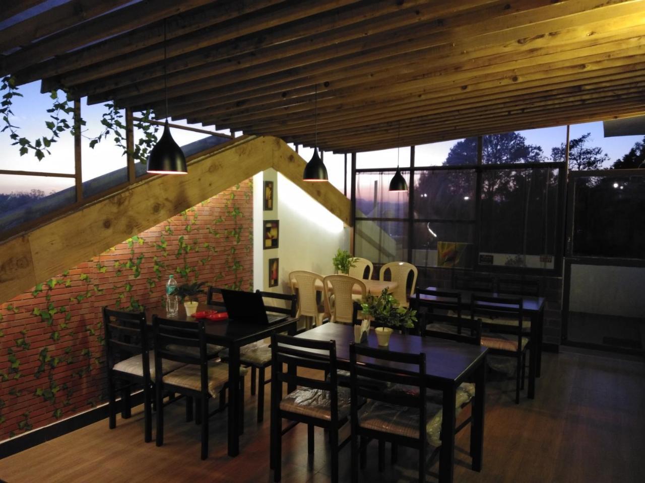 Drizzle Drop Inn Ooty Exterior foto