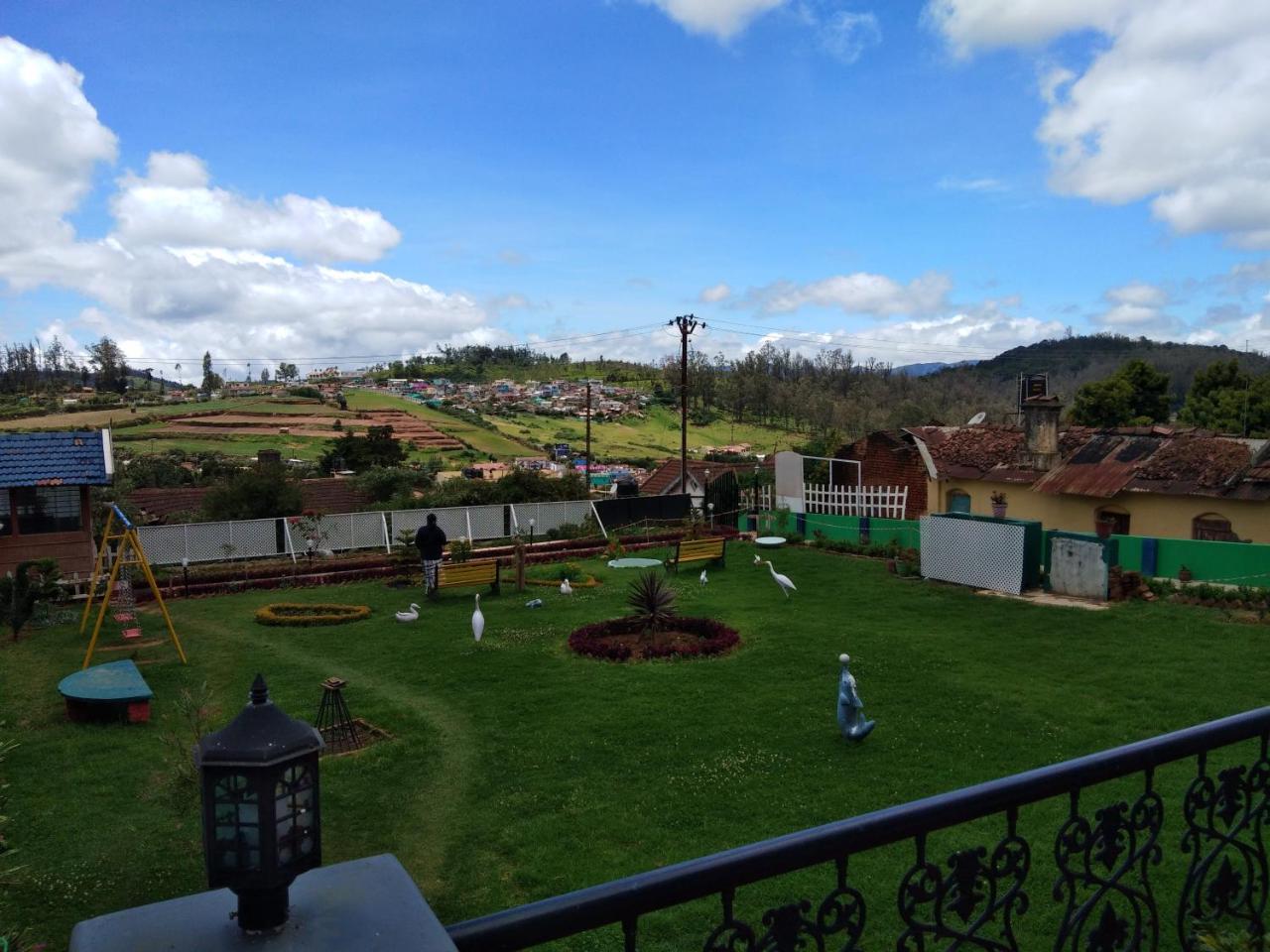 Drizzle Drop Inn Ooty Exterior foto